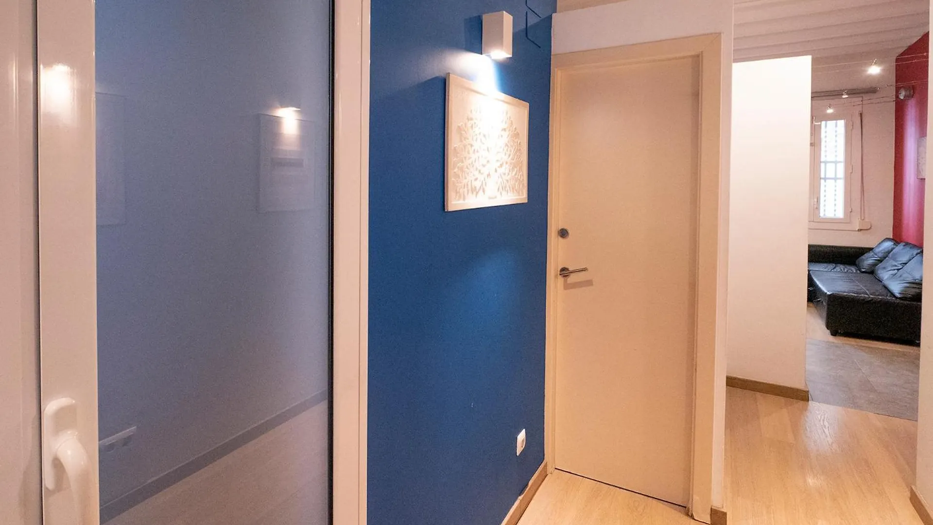 Nice Apartment In Sants Barcelona Spanje
